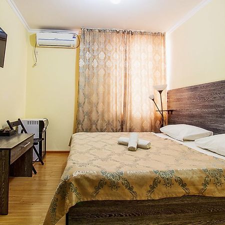 Bereket Hotel Astana Luaran gambar